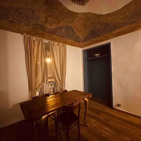 Alice Hames House Turin